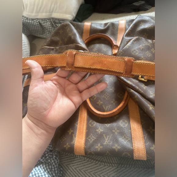 Louis Vuitton Bandolier 55 Authentic - Picture 6 of 16